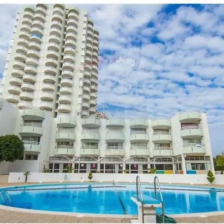 Ocean 5 * Portimão